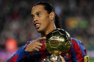 Ronaldinho’s Brother Quashes Rumors of Indian Transfer