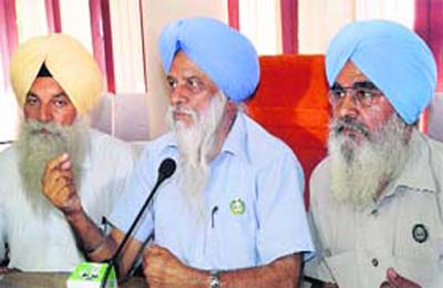 BKU (Rajewal) urges farmers not to be misled by leftist farmer organizations