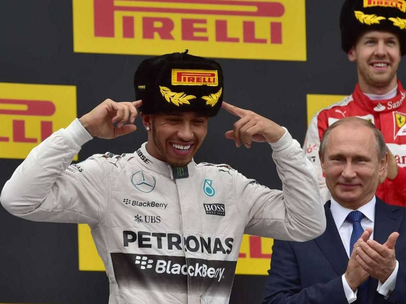 Russian Grand Prix: Lewis Hamilton Wins in Sochi, Nico Rosberg Retires