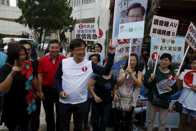Hong Kong votes in first polls post-democracy movemen