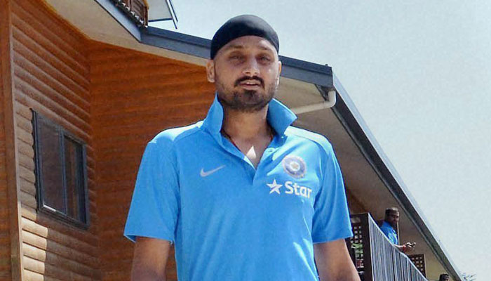 I am confident of playing Test matches again: Harbhajan Singh
