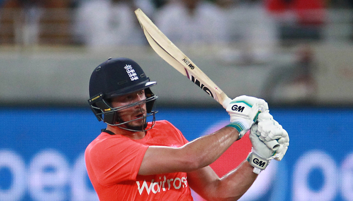 England win by three runs, claim T20 series vs Pakistan