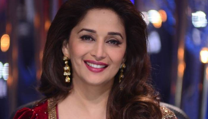 Avoid comparison between ‘Pinga’ and ‘Dola Re’: Madhuri Dixit