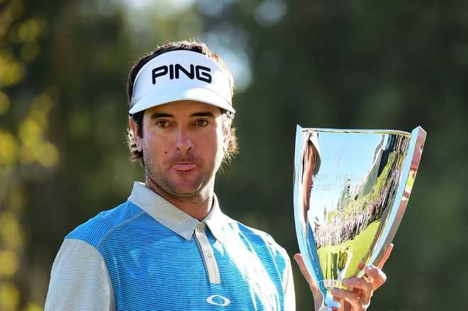 Bubba triumphs by one shot