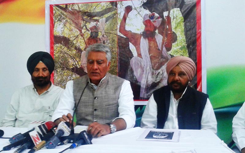 Kejriwal shedding crocodile tears for farmers : Jakhar