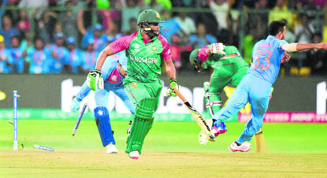 Dhoni runs Bangladesh out