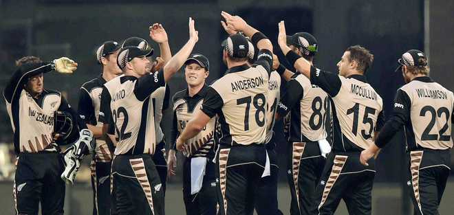 Clinical New Zealand thrash Bangladesh by 75 runs