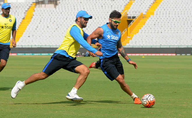 India face fierce rivals Australia in virtual quarterfinal