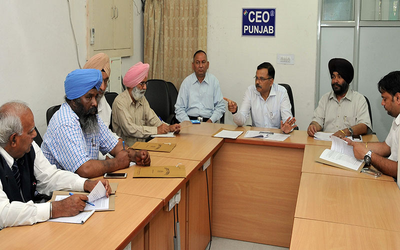 CEO SEEKS SUGGESTIONS FROM REPRESENTATIVES OF POLITICAL PARTIES