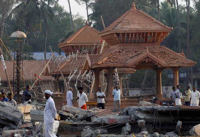 Kerala fire tragedy: Five Puttingal officials surrender