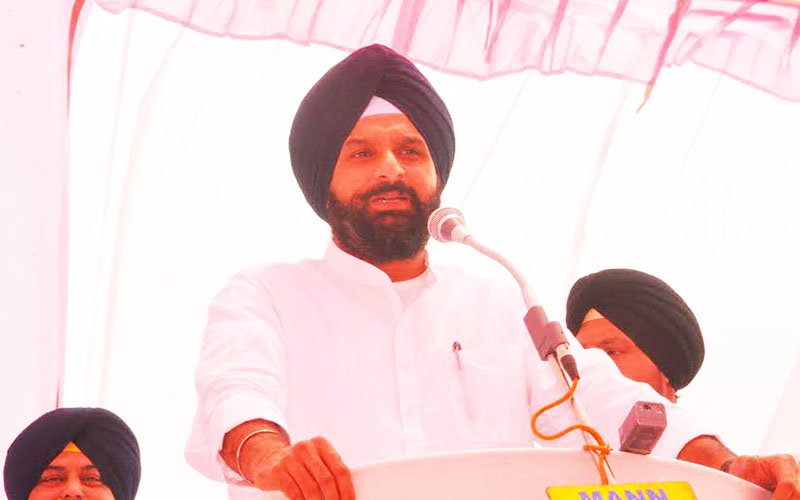 Punjab to provide “interest free loan” to farmers and students- Majithia