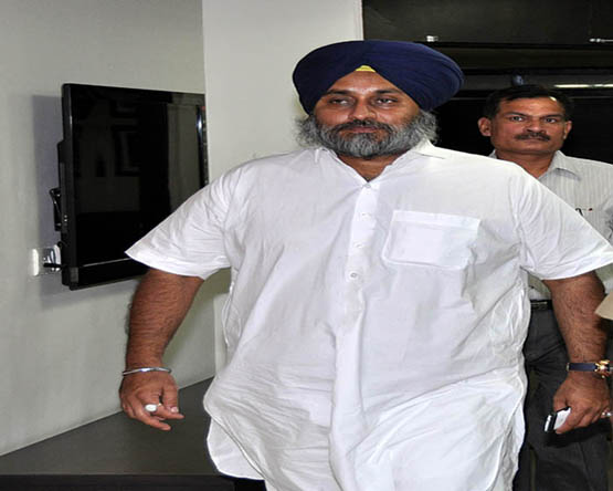 Sukhbir Badal acquitted in the case of attack on journalist