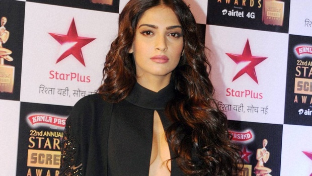 Sonam Kapoor all Set for Girly Adventure in her Next