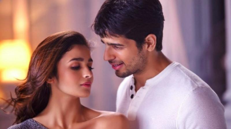 Yes, we have signed Sidharth and Alia for Aashiqui 3, says Mukesh Bhatt