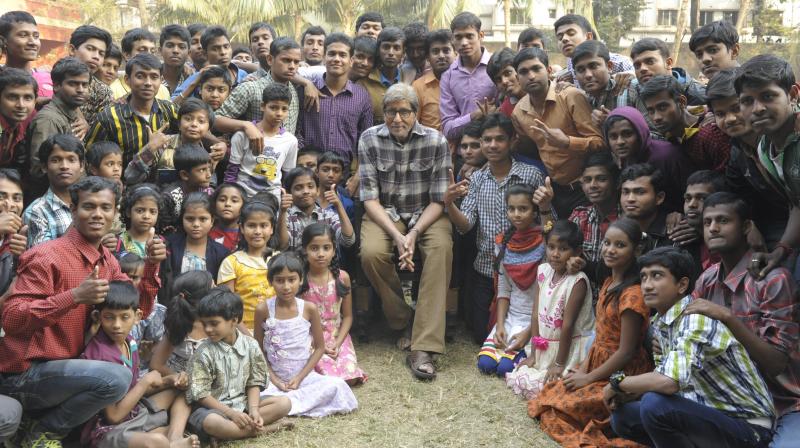 Amitabh Bachchan shoots with deaf and mute children for TE3N