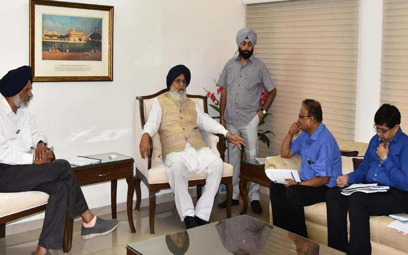 BADAL ASKS OFFICERS TO PULL UP THEIR SOCKS FOR MAKING PUNJAB AN OPEN DEFECATION FREE STATE