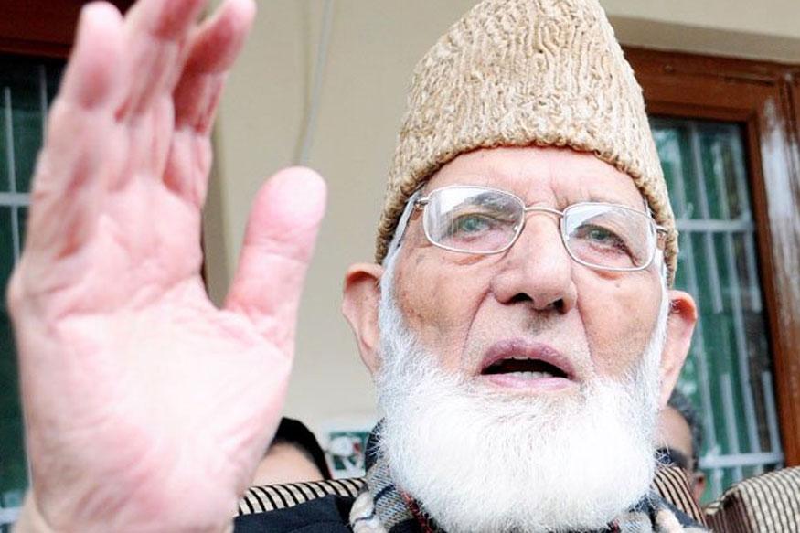 Hurriyat Leaders Syed Ali Shah Geelani, Mirwaiz Detained in Kashmir