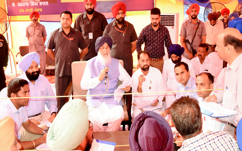 Constantly trying to get all the pending issues of the state resolved from the NDA govt: Badal