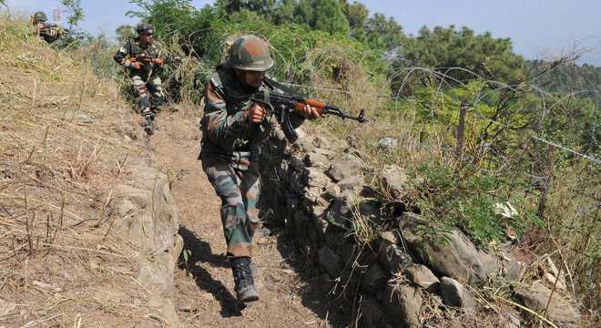 Pakistan resorts to shelling, firing at 3 places in Jammu sector