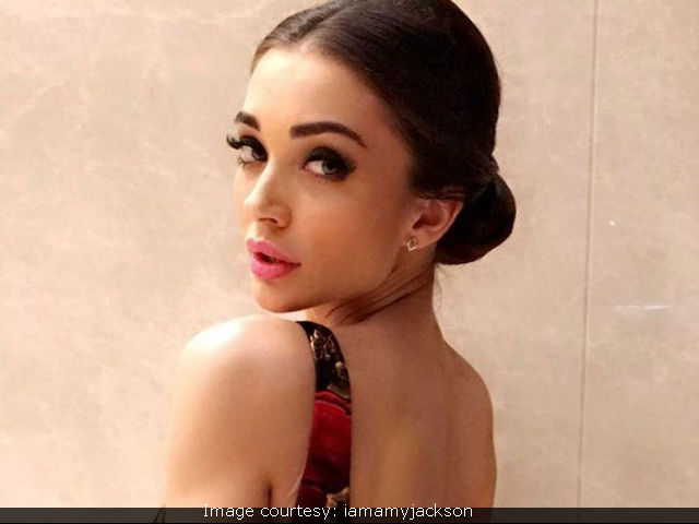 Amy Jackson’s Phone Was Allegedly Hacked, Private Pics Leaked