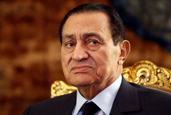 Ousted Egypt president Mubarak walks free after six years in jail