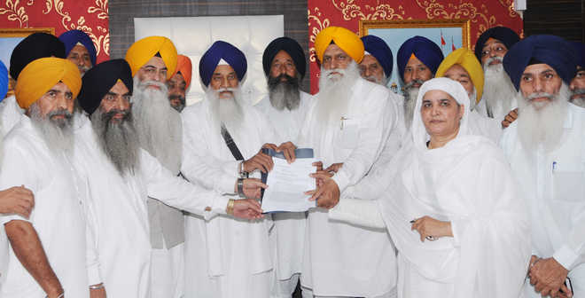 Akal Takht holds SGPC responsible for matching activities of ‘parallel’ jathedars
