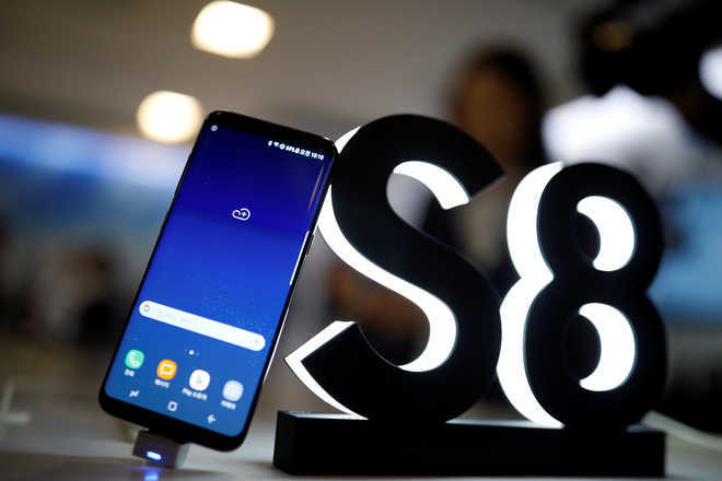There is no ‘Microsoft Edition’ Galaxy S8: Samsung