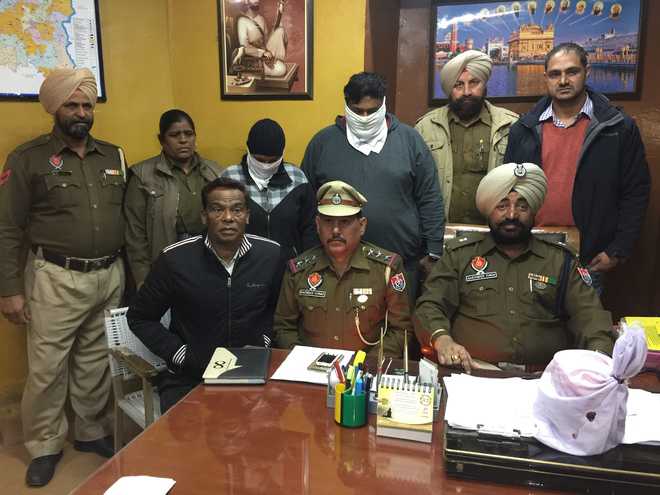 Gurdaspur MC peon, wife nabbed with Rs 4-crore heroin
