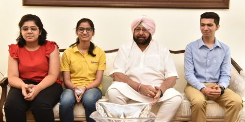 PUNJAB CM FELICITATES AIIMS MBBS TOPPERS FROM STATE