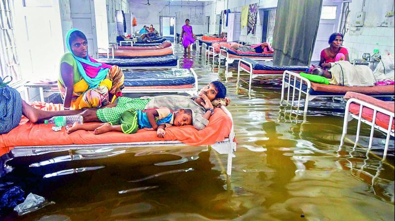Nalanda hospital floods, fish swim in ICU