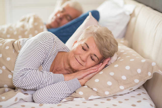 Good sleep, mood can help you stay sharp in old age