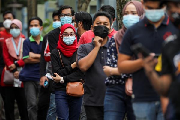 Malaysia’s king declares state of emergency to curb spread of COVID-19