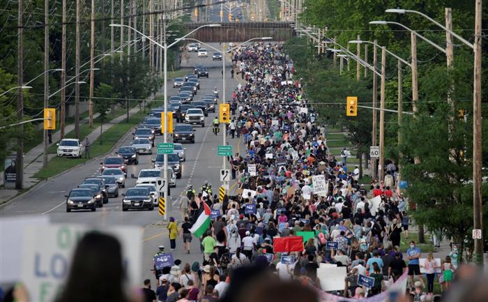 Thousands march in support of Muslim family killed in truck attack in Canada