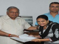 Mittal gives appointment letters to 43 newly recruited clerks