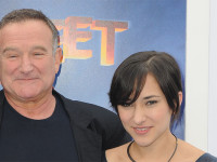 Robin Williams’ daughter returns to social-media post father’s death