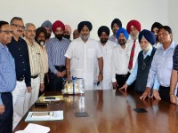 State medical council meets Sukhbir on prices of drugs