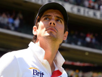 Vaughan accuses Cook of dropping players better than him