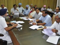 Sukhbir directs to cover all 163 towns with sewerage & water supply till Feb 15