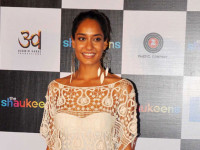 I like Akshay Kumar’s unshaved look: Lisa Haydon