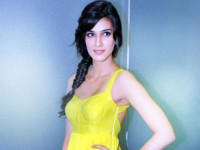 Kriti Sanon Praises Shahid Kapoor