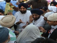 Majithia launches citizen initiative to rush essential items to Kashmir