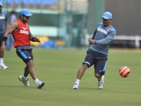 Dhoni likely to miss 1st Test against Australia; Karn Sharma, Lokesh Rahul selected