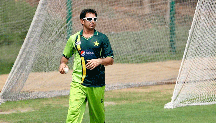 Saeed Ajmal bowls with revamped action under Saqlain Mushtaq’s supervision