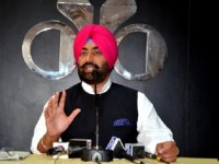 Cong dares Centre to probe RSS workers’ role in riots