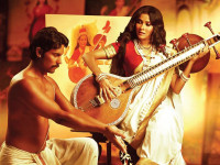 Randeep Hooda: Rang Rasiya is a Passionate Love Story