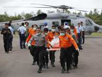 22 bodies recovered; hunt intensifies for AirAsia jet