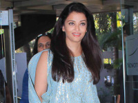 Aishwarya Rai Bachchan Returns to Work, Attends Script Session For Jazbaa