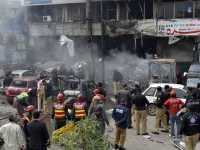 Afghan, Pak Taliban kill 28 in attacks on provincial police headquarters