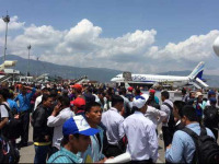 Panic at Airport in Kathmandu After Earthquakes Strike Nepal