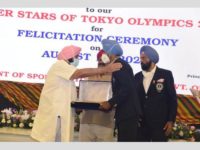 Punjab CM pats Men’s hockey team for regaining India’s lost glory in hockey
